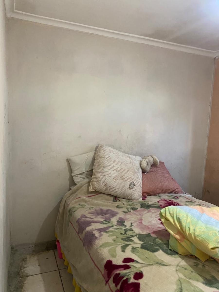 3 Bedroom Property for Sale in Umrhabulo Triangle Western Cape